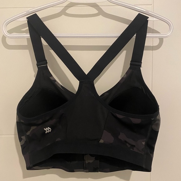 Camo Sports Bra 38DD - Picture 2 of 4